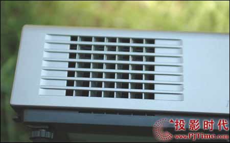 (yu)PJ606ͶӰC(j)ɢǰL(fng)