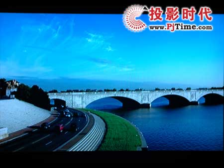 點擊放大,LC32CT36AC文字、線條和噪點測試