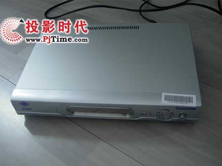 cŴLDVB-C5800B