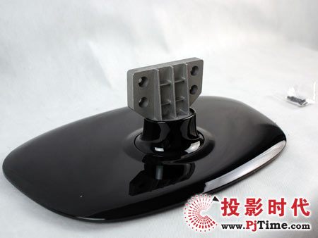 海信旗艦TLM42V68PR液晶電視機評測底座和安裝