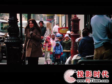 c(din)Ŵʾ(chung)cinetron HD-900 LCOSͶӰC(j){(ln)Ч
