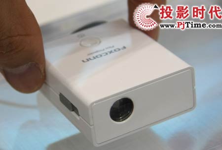 富士康PD-W1001投影機(jī)