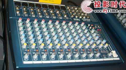 Soundking音王AS1604UD調(diào)音臺(tái)