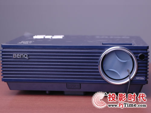 明基MP725X投影機(jī)