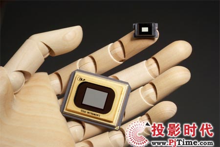 TI׌���a(ch��n)��һ���y΢��ͶӰ�C(j��)�ɞ����