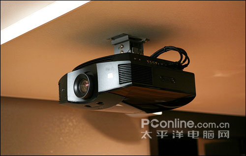 1080P SXRDͶӰC(j)VPL-HW10