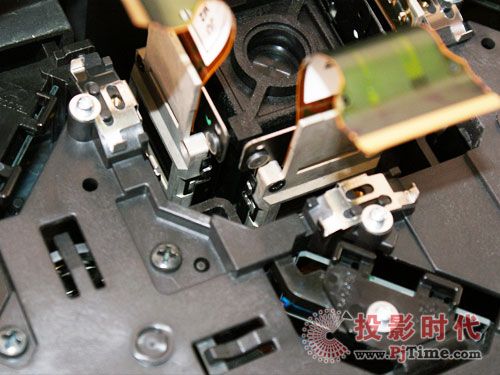 暴力拆解 松下PT-AE3000C家庭影院投影機(jī)全球第一評