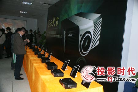 @ʾҡӍڇ(gu)(ni)ͶӰЈ(chng)ʢb貽