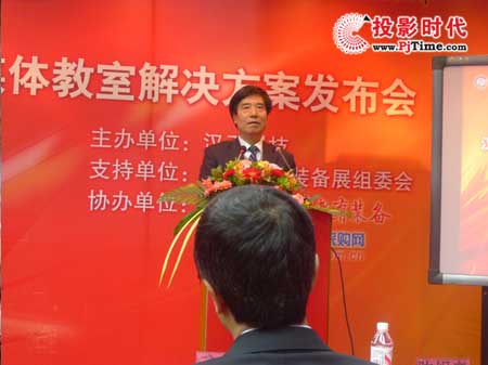 �h����ϯ���������b��չ�����_��ý�w��Q�����l(f��)����