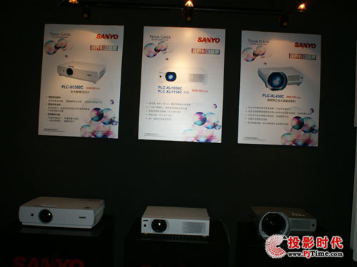 ͶӰ2009괺ȫ(gu)߽̃xO(sh)չʾ(hu)