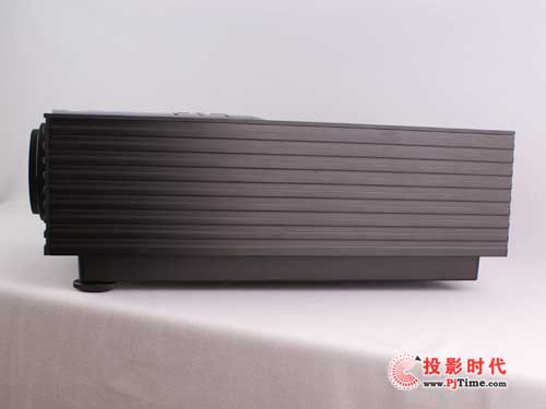 ʾ(chung)HD-700ͶӰC^