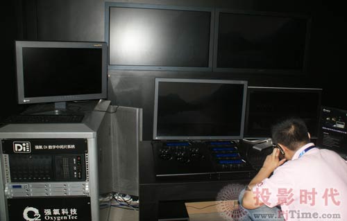 強(qiáng)氧攜手RED精彩亮相BIRTV 2009