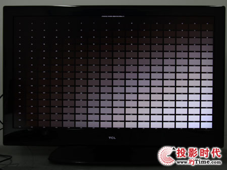 TCL L46P10FBE藍光互聯(lián)網(wǎng)電視:灰階對比度測試