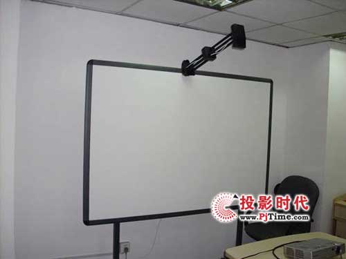 芒冠光電推出DIPIBoard交互式電子白板