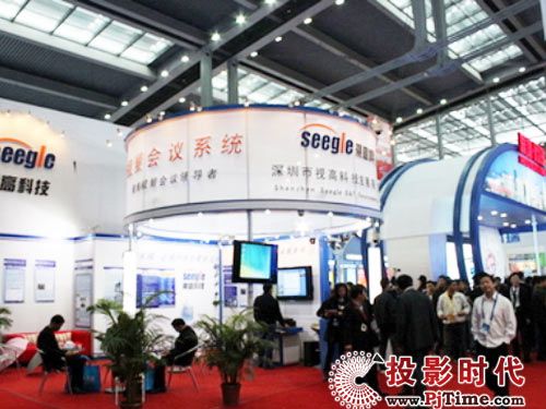 �߽�������ҕ�߿Ƽ�չ�_ǰ���^����