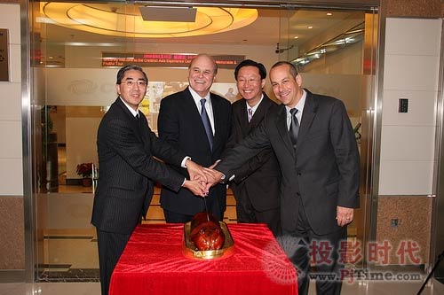 ȫ�򼰁��ޅ^(q��)�ߌӹ�ͬ���������i�xʽ