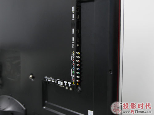 康佳LC55TS88EN液晶電視:豐富接口配備及遙控器設(shè)計