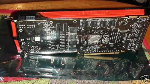 EyefinityݔðRadeon HD 5870߃r(ji)u