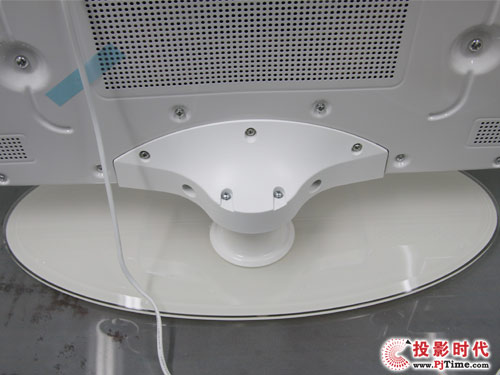 長虹iTV46920DE液晶電視:雙色漸變、透明邊工藝
