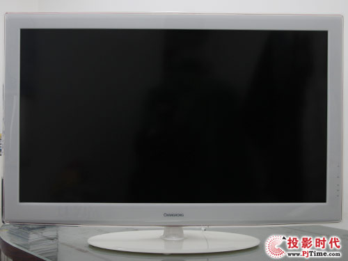 長虹iTV46920DE液晶電視:雙色漸變、透明邊工藝