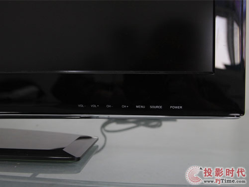 同方LE-32B90液晶電視:22mm超薄外觀工藝設(shè)計(jì)