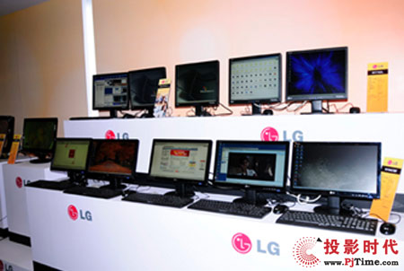 ��ُ(g��u)�ɱ�ȫ�潵�� LG����������Ñ�(h��)�@ʾ��(y��ng)���L(f��ng)��