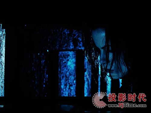 �fԪ1080PͶӰ��PK ����A600B�͊W�D�aHD20���x�l��