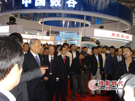 ��껹�˾��(y��ng)������2010���Ї��ȷ����H��(j��ng)���Q(m��o)��ǢՄ���[��