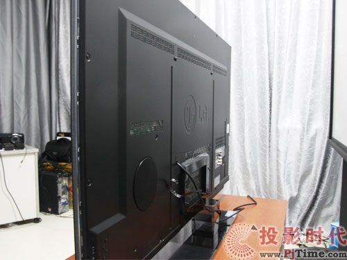 LG 55LX9500-CA(c)