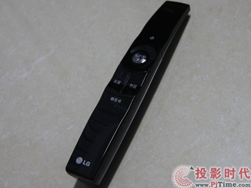 動感應(yīng)遙控器