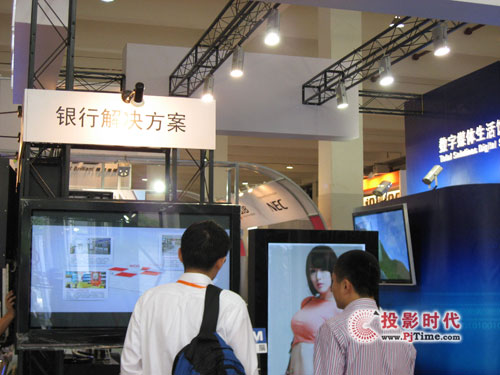 �f�W(w��ng)�Ƽ������ڶ����Ϻ���(sh��)�֘�(bi��o)��չ