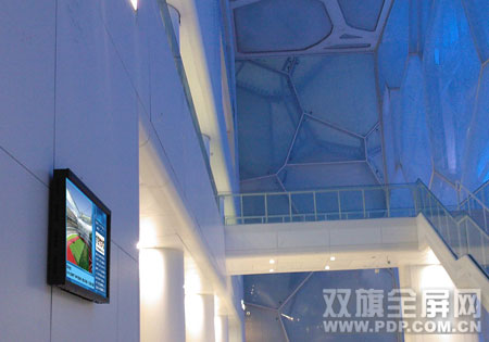 �p���ϯ��2010����늙C(j��)���I(y��)Һ���@ʾ����Ʒ�l(f��)����(hu��)��