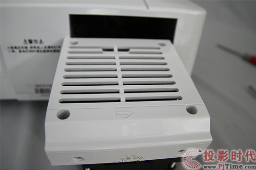 1080PҲ�H��&nbsp;�~��PL01����ͶӰ�C(j��)�u(p��ng)�y(c��)_�~��PL01��(x��)��(ji��)չʾ