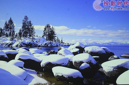 1080PҲ�H��&nbsp;�~��PL01����ͶӰ�C(j��)�u(p��ng)�y(c��)_�DƬ�c���֜y(c��)ԇ