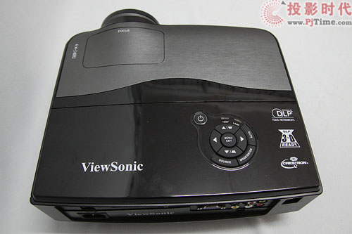 ͶӰҲ(dng) (yu)PJD7383i(dng)ͶӰC(j)u(png)y(c)_(x)(ji)c