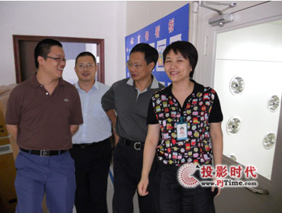 ����ʡ��Ϣ���ֱR���s���Lһ���I(l��ng)��(d��o)�W�R�J�_�Ƽ��{(di��o)��