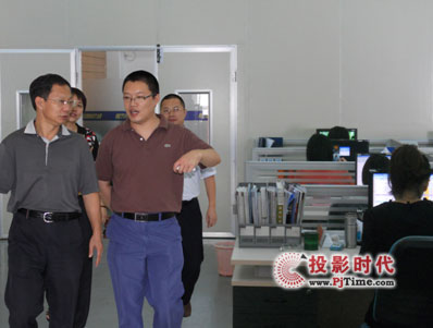 ����ʡ��Ϣ���ֱR���s���Lһ���I(l��ng)��(d��o)�W�R�J�_�Ƽ��{(di��o)��