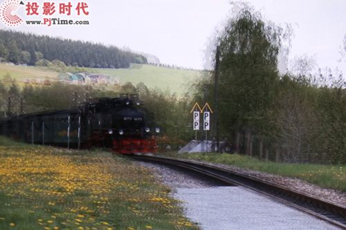 ʷС3DͶӰ 곞P3251לy(c)_ʷС 3DͶӰ(sh)y(c)