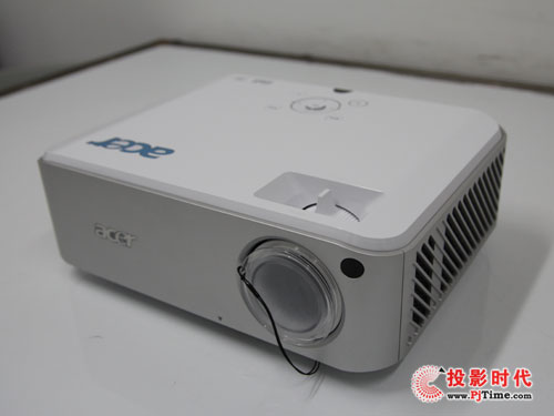 �곞H7530DͶӰ�C