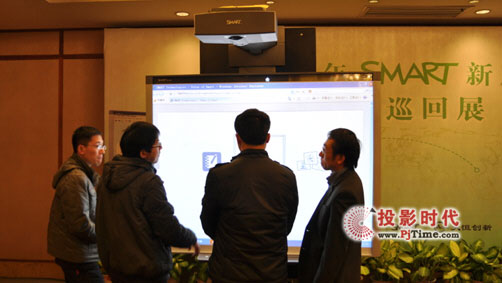 2011��SMART�®a(ch��n)ƷѲ��չ���Ͼ����_��Ļ