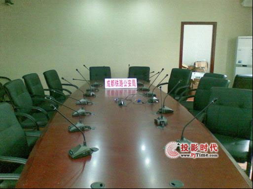 CREATOR�п�ϵ�y(t��ng)��(y��ng)���ڳɶ��F·����ָ�]����