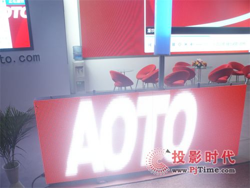 ����InfoComm 2011 �W�����LED�@ʾϵ�y(t��ng)����