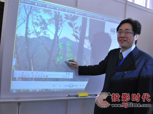 ΢��Ƽ��W���ǈ� 2011���������b��չ�L(f��ng)��o��