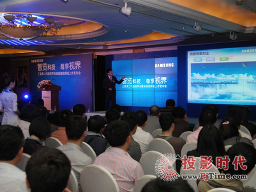 �m(x��)���x�ͣ����ǵڶ�����ҕ��o�pҺ��ҕ�l��UD55A��ꖰl(f��)��