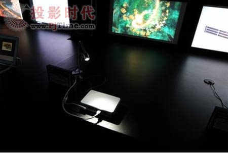 Ӎ΢Ͷ`Qumi InfoComm
