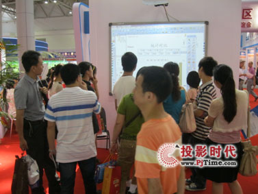 IQBoard��Ӱװ壬����(j��)IPAD��