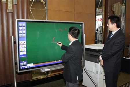 70猣I(y)Һ|ƷЇl(f),ýwϢl(f)ϵy(tng),(sh)ָʾ,(sh)֘(bio),digital signage