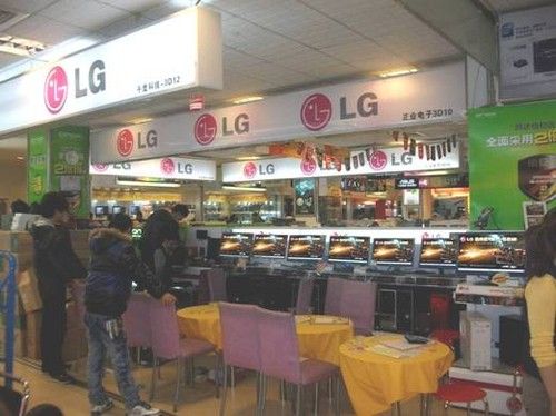 CinemaWʽ3D LGʹVIII(dng)M(jn) 
