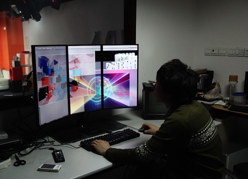 三星MD230專業(yè)多屏拼接 工作與娛樂的終極態(tài)