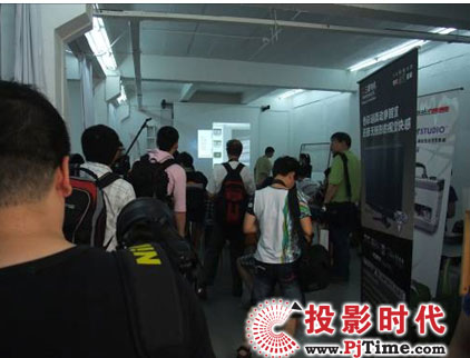 �F(xi��n)��(ch��ng)ɫ�ʹ���֪�R(sh��)�v��